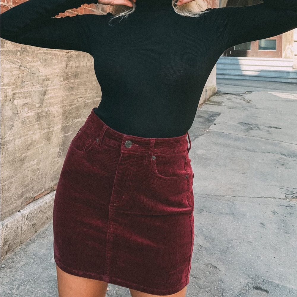 GARAGE curdoroy skirt